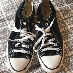 Low rise Converse!